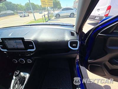 2024 Hyundai Venue Limited - zdjęcie 19 z 21 - miniatura
