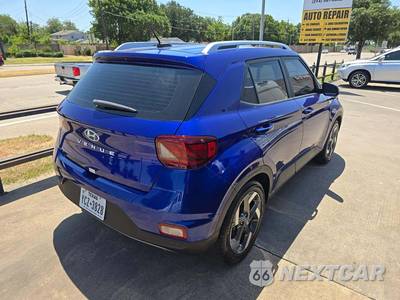 2024 Hyundai Venue Limited - zdjęcie 3 z 21 - miniatura