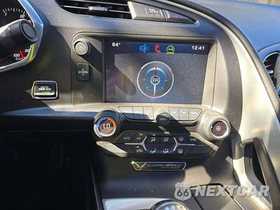 2015 Chevrolet Corvette Stingray Coupe 1LT - zdjęcie 10 z 20 - miniatura