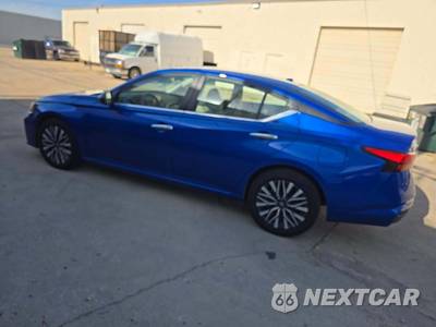 2025 Nissan Altima SV - zdjęcie 2 z 26 - miniatura