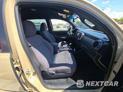 2017 Toyota Tacoma TRD Off-Road Crew Cab Medium Bed - zdjęcie 18 z 27 - miniatura