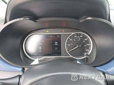 2025 Nissan Versa SV - zdjęcie 9 z 22 - miniatura