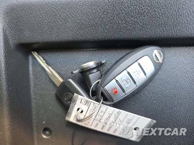 2024 Nissan SV - zdjęcie 8 z 23 - miniatura