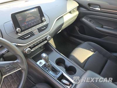 2020 Nissan Altima S - zdjęcie 10 z 21 - miniatura