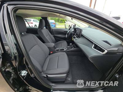 2025 Toyota Corolla LE Sedan - zdjęcie 18 z 21 - miniatura
