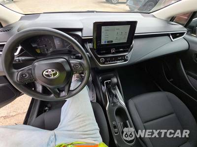 2025 Toyota Corolla LE Sedan - zdjęcie 10 z 21 - miniatura