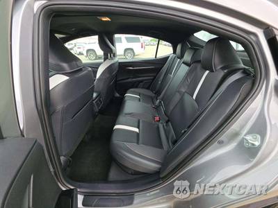 2025 Toyota Camry SE - zdjęcie 13 z 24 - miniatura