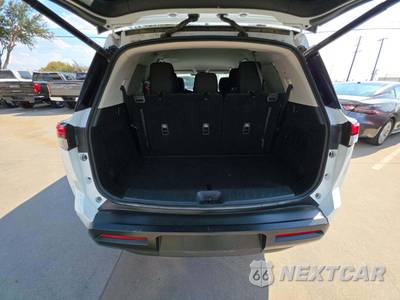 2026 Nissan Pathfinder SV - zdjęcie 15 z 22 - miniatura