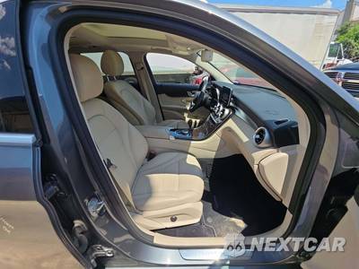 2018 Mercedes-Benz GLC 300 4MATIC - zdjęcie 18 z 25 - miniatura