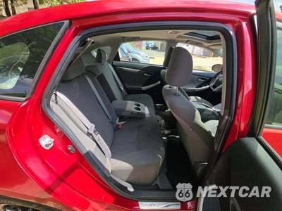 2013 Toyota Prius Three - zdjęcie 16 z 39 - miniatura