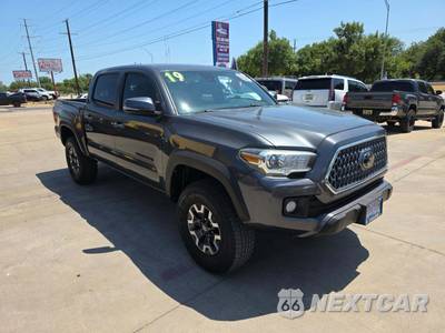 2019 Toyota Tacoma TRD Off-Road Crew Cab Medium Bed - zdjęcie 4 z 21 - miniatura