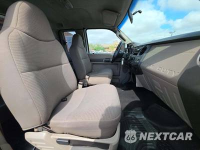 2008 Ford Super Duty F-250 XLT Extended Cab Medium Bed w/Rear Doors - zdjęcie 15 z 34 - miniatura