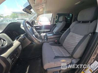 2018 Toyota Tundra SR5 Crew Cab Short Bed - zdjęcie 6 z 37 - miniatura