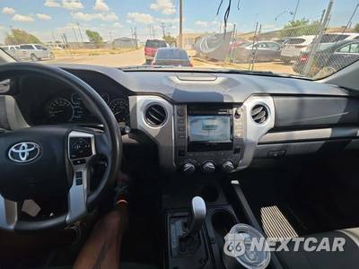 2018 Toyota Tundra SR5 Crew Cab Short Bed - zdjęcie 10 z 37 - miniatura