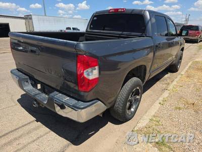2018 Toyota Tundra SR5 Crew Cab Short Bed - zdjęcie 3 z 37 - miniatura