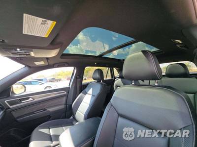 2021 Volkswagen Atlas Cross Sport V6 SE w/Technology R-Line - zdjęcie 8 z 23 - miniatura