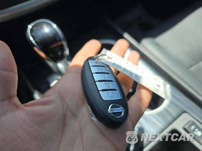 2017 Nissan Altima 3.5 SL - zdjęcie 8 z 27 - miniatura