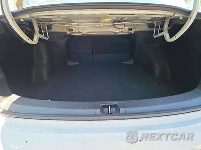 2024 Toyota Corolla LE Sedan - zdjęcie 11 z 21 - miniatura
