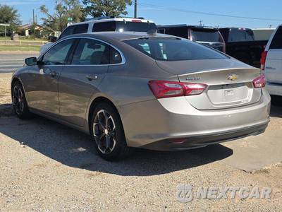 2022 Chevrolet Malibu LT 1LT - zdjęcie 2 z 33 - miniatura
