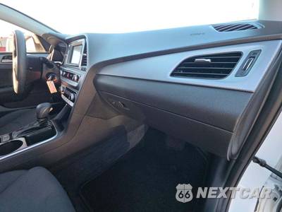 2019 Hyundai Sonata SE - zdjęcie 16 z 26 - miniatura