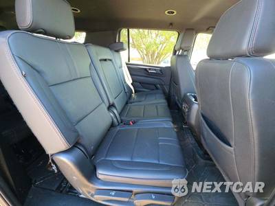 2025 Chevrolet Suburban RST 1SP - zdjęcie 14 z 23 - miniatura