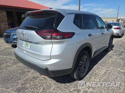 2024 Nissan Rogue S - zdjęcie 3 z 25 - miniatura