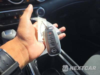 2024 Nissan Sentra SV - zdjęcie 5 z 23 - miniatura