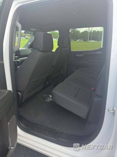 2024 Chevrolet Silverado 1500 LT Crew Cab Short Bed 2FL - zdjęcie 13 z 24 - miniatura