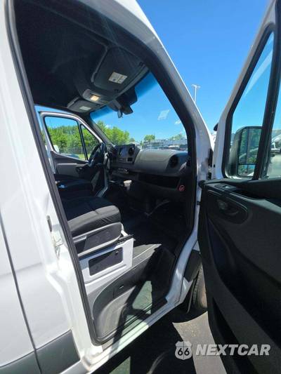 2024 Mercedes-Benz Sprinter 2500 Passenger Van 144.0" WB - zdjęcie 19 z 24 - miniatura