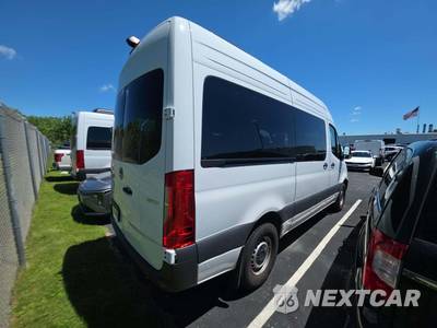 2024 Mercedes-Benz Sprinter 2500 Passenger Van 144.0" WB - zdjęcie 3 z 24 - miniatura