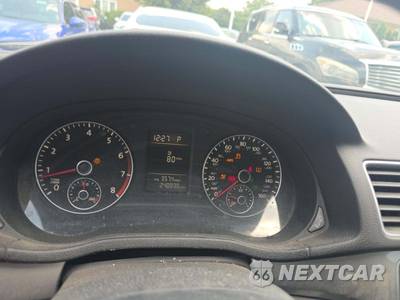 2013 Volkswagen Passat 2.5L S - zdjęcie 9 z 35 - miniatura