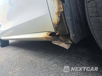 2013 Volkswagen Passat 2.5L S - zdjęcie 32 z 35 - miniatura