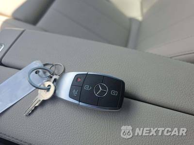 2023 Mercedes-Benz EQB 250+ - zdjęcie 8 z 24 - miniatura