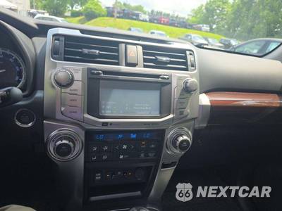 2019 Toyota 4Runner Limited - zdjęcie 10 z 22 - miniatura