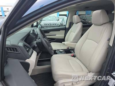 2025 Honda Odyssey EX-L 118.1" WB - zdjęcie 6 z 21 - miniatura