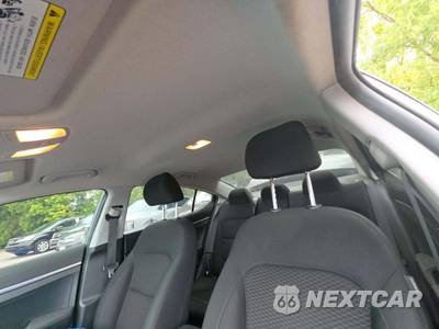 2019 Hyundai Elantra SE Sedan - zdjęcie 11 z 26 - miniatura