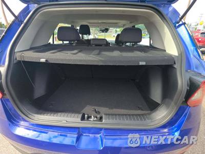 2025 Hyundai Venue SEL - zdjęcie 14 z 25 - miniatura