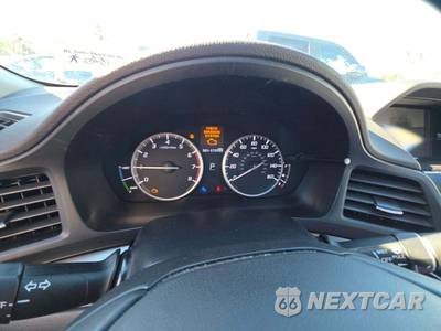 2013 Acura ILX Hybrid w/Technology Package - zdjęcie 9 z 25 - miniatura