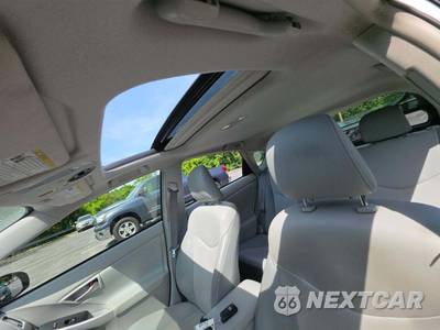 2013 Toyota Prius Four - zdjęcie 11 z 23 - miniatura