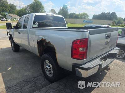 2013 Chevrolet Silverado 2500HD LT Extended Cab Medium Bed 1LT w/Rear Doors - zdjęcie 2 z 27 - miniatura