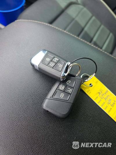 2021 Volkswagen Atlas Cross Sport V6 SEL Premium R-Line - zdjęcie 8 z 22 - miniatura