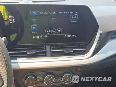 2026 Chevrolet Trax LS - zdjęcie 10 z 35 - miniatura