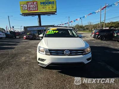 2018 Volkswagen Tiguan SE - zdjęcie 2 z 30 - miniatura