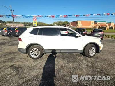 2018 Volkswagen Tiguan SE - zdjęcie 5 z 30 - miniatura