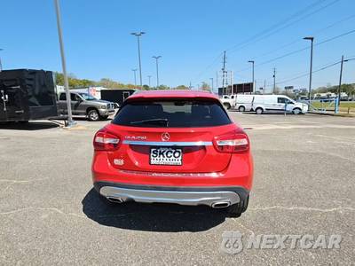 2017 Mercedes-Benz GLA 250 - zdjęcie 4 z 38 - miniatura