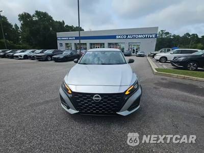 2023 Nissan Altima SV - zdjęcie 2 z 24 - miniatura
