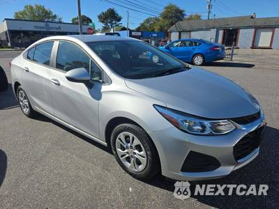 2019 Chevrolet Cruze LS Sedan 1SB - zdjęcie 4 z 22 - miniatura