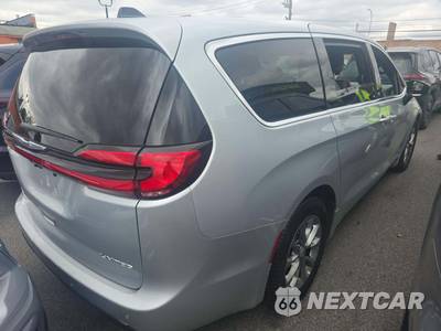 2026 Chrysler Pacifica Limited 121.6" WB - zdjęcie 3 z 22 - miniatura
