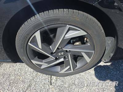 2024 Hyundai Elantra SEL - zdjęcie 21 z 23 - miniatura