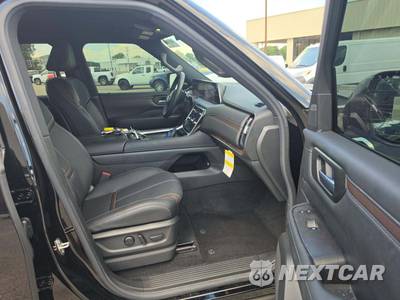 2025 Nissan Armada SL - zdjęcie 16 z 21 - miniatura